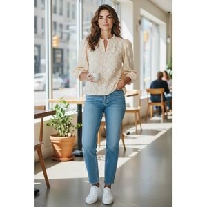 NWT LovLov Textured Floral‎ Puff Sleeve Blouse Women Size M Beige Romantic